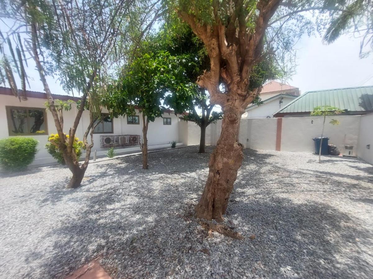 Marrets International Villa - B&B Accra