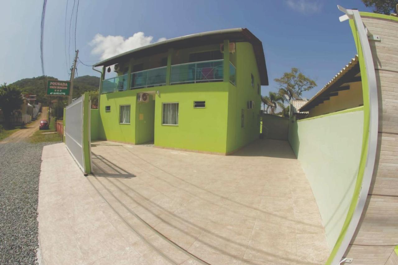 Pousada Três Irmãos - Chambres d’hôtes Penha