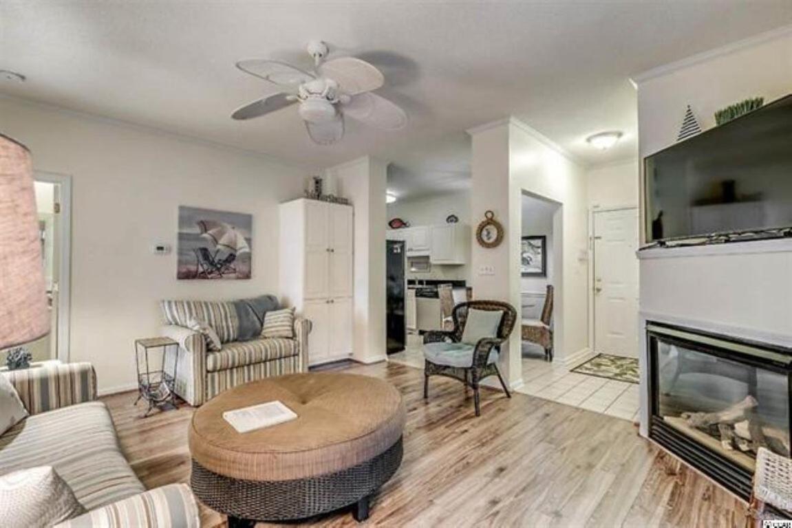 Savannah Shores, 2BR, 1BA Gated - B&B