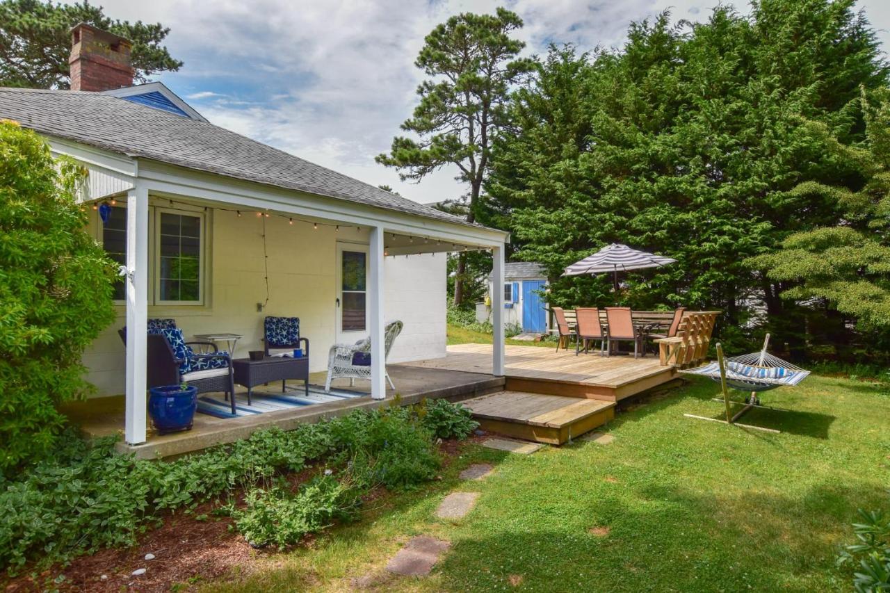 B&B Chatham - Updated Beach House Deck Outdoor Shower! - Bed and Breakfast Chatham