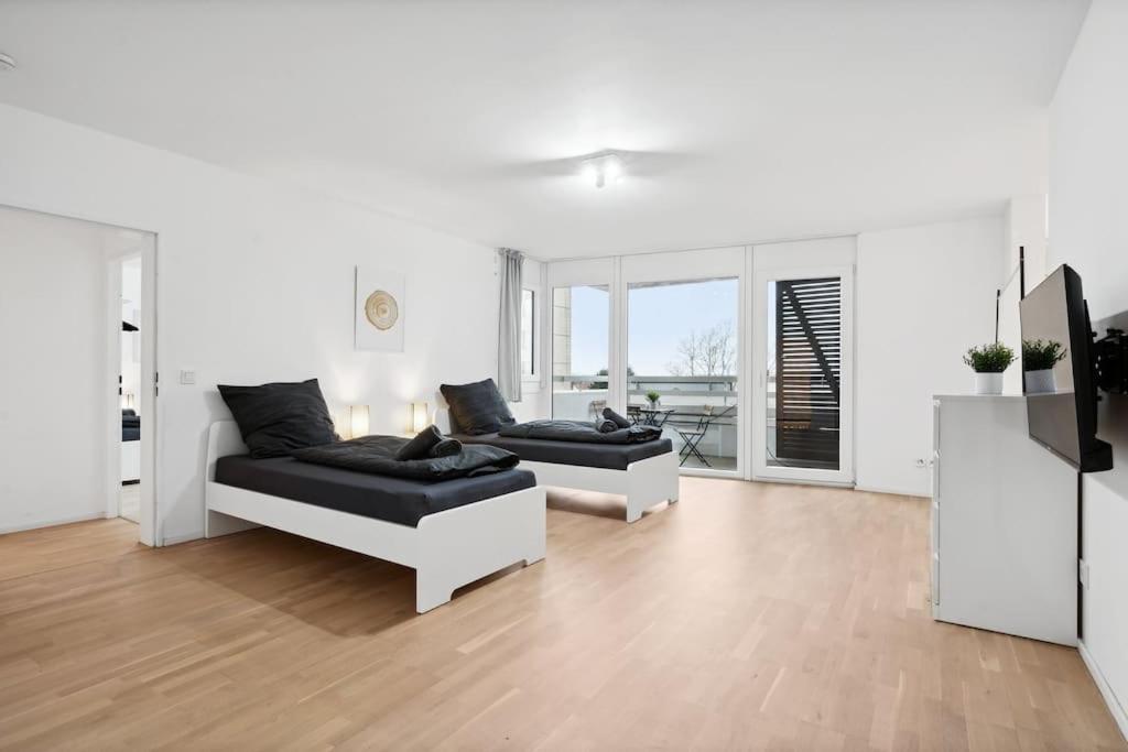 OH05 Apartment in Flughafennähe! - B&B