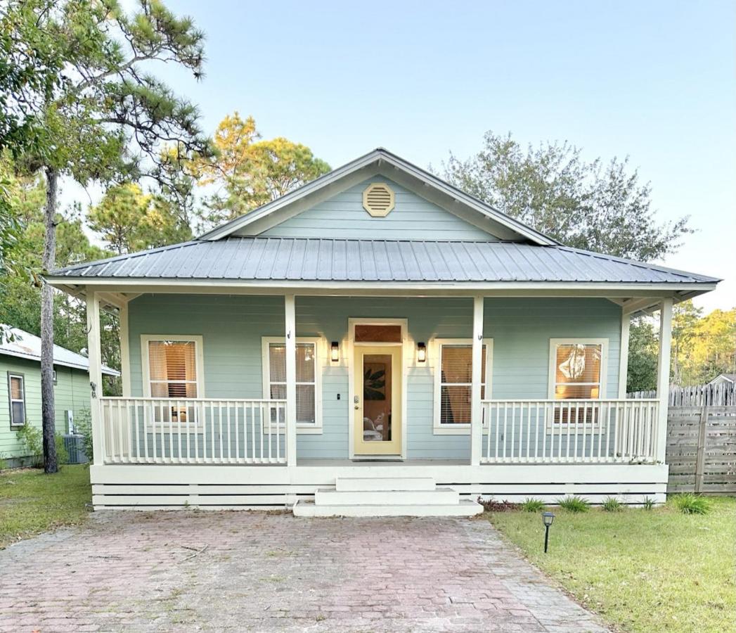 Serene Beach Cottage near 30A Beach and Bay - B&B
