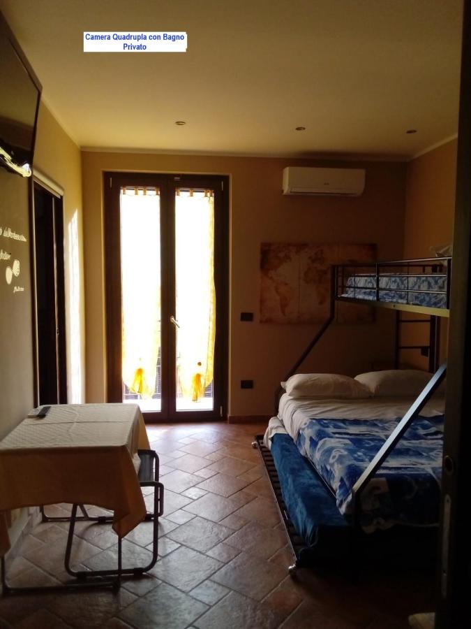 Vierbettzimmer mit eigenem Bad
