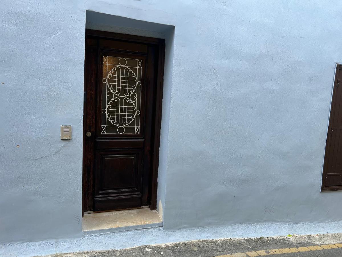 Theodorou Stone House - Ferienwohnung Páno Léfkara
