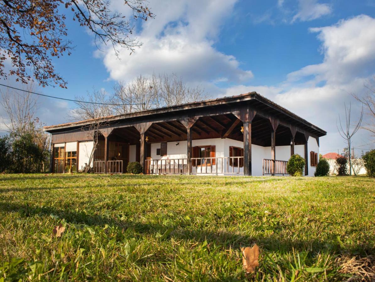 B&B Mouriá - Traditional County House close to Trikala - Bed and Breakfast Mouriá