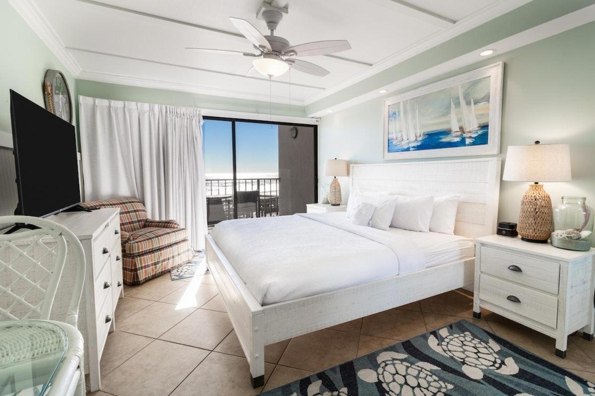 Ocean Breeze Oceanfront Tower King Room 2nd Fl - Ferienwohnung Pawleys Island