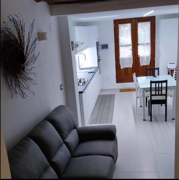 Appartamento Su Piricocco - La casa dei ricordi - B&B