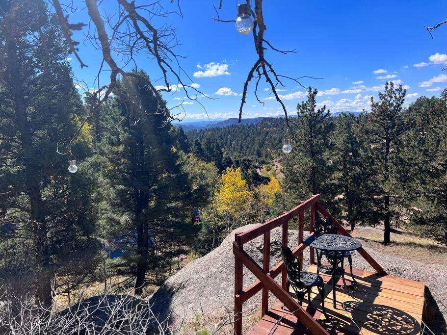 Cozy Cabin - B&B Florissant