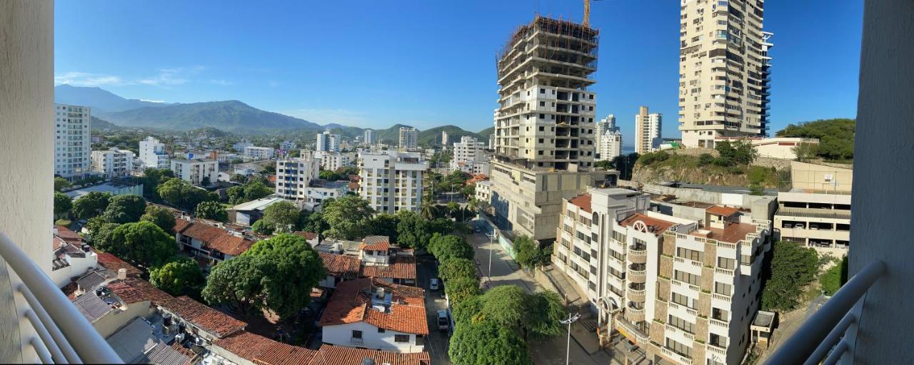 Espectacular vista al rodadero y a la sierra - Ferienwohnung Santa Marta