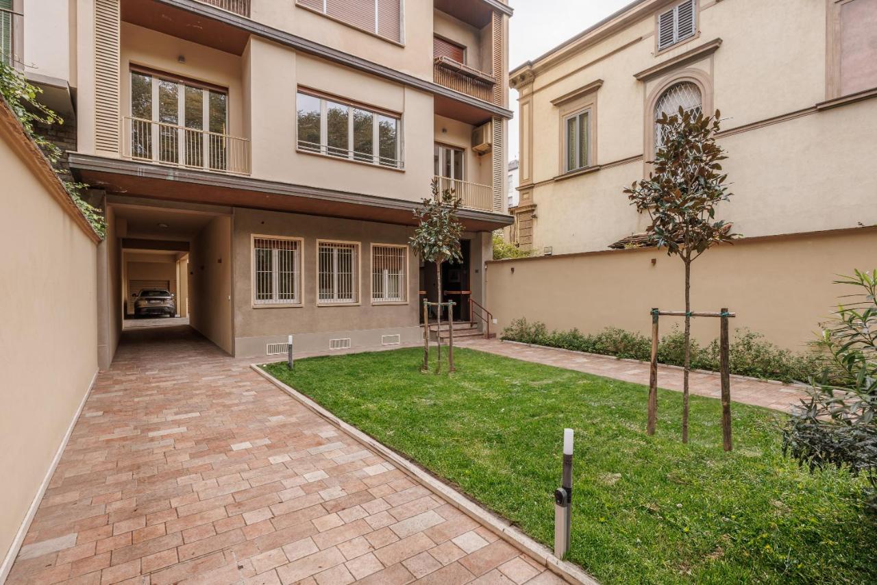 Lucy Florence charming modern apartment near Piazza della Libertà - B&B Firenze