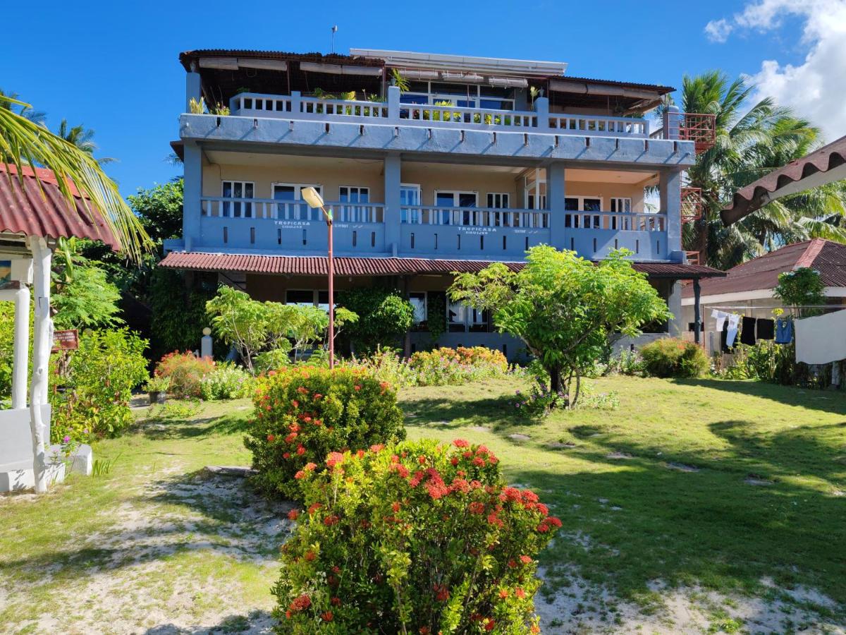 B&B Solangon - Tropicasa Siquijor Seafront Guest House - Bed and Breakfast Solangon