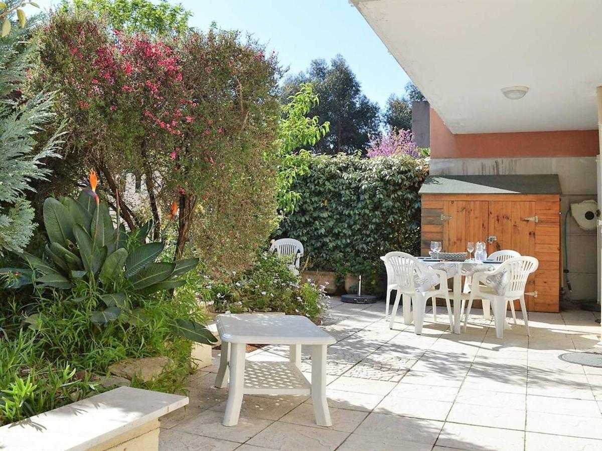 Appartement Climatisé 4 Pièces avec Jardin, à 200m de la Plage - Le Lavandou, Cavalière - FR-1-251-568 - B&B