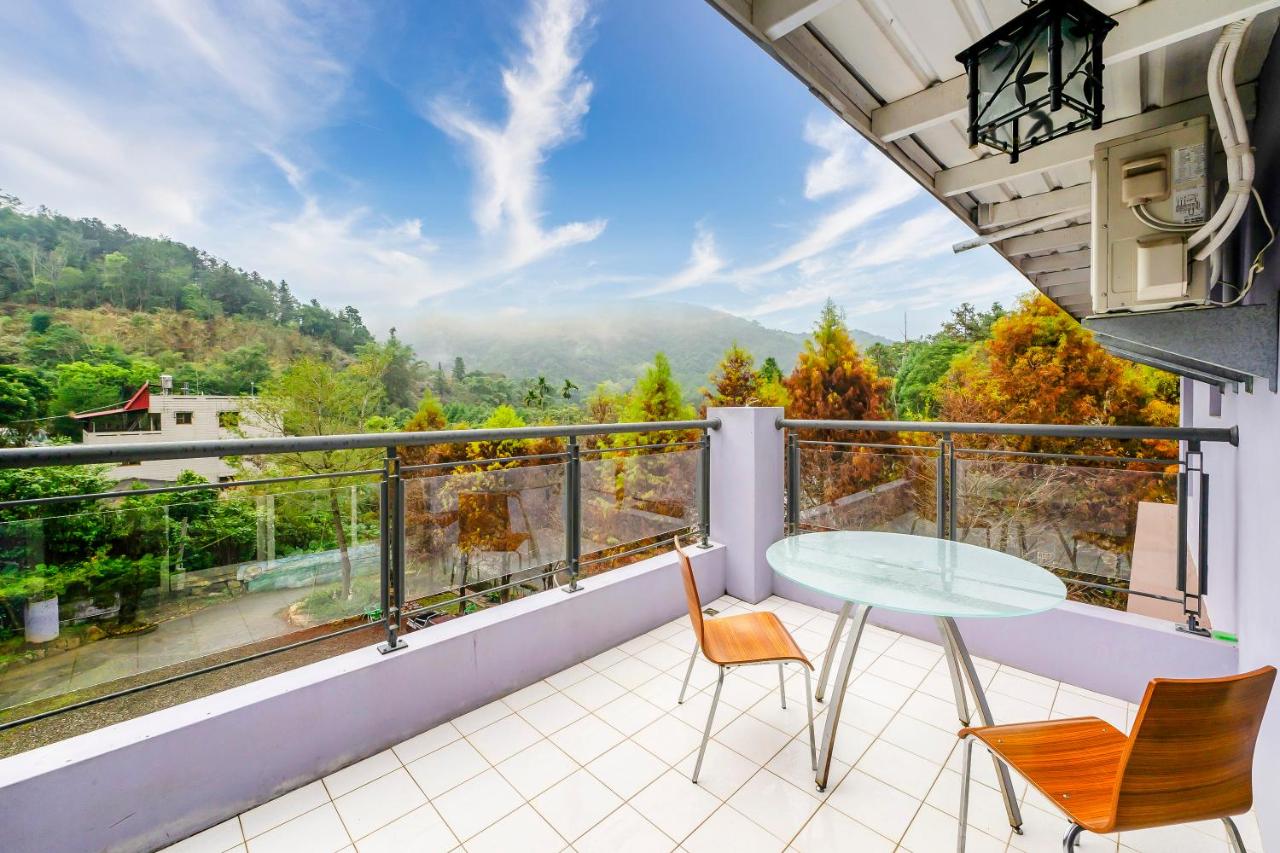 Familienzimmer mit Bergblick