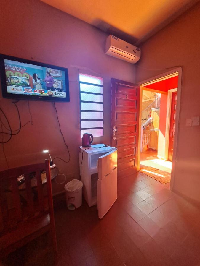 Camera Doppia con Letti Singoli con Bagno Privato 