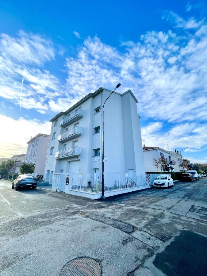 Donnino Apartments - Bed and Breakfast