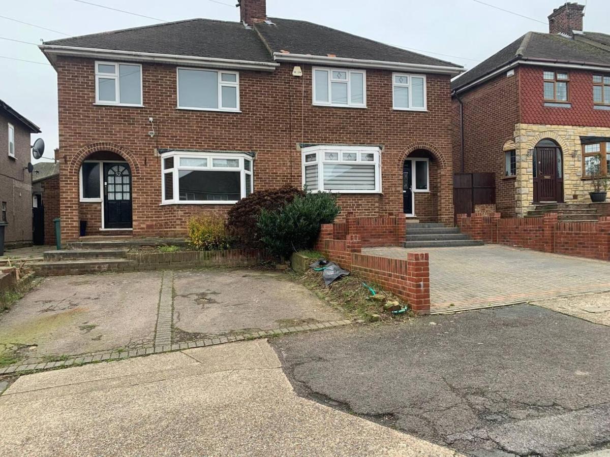 Lovely Contractor Family House London - B&B