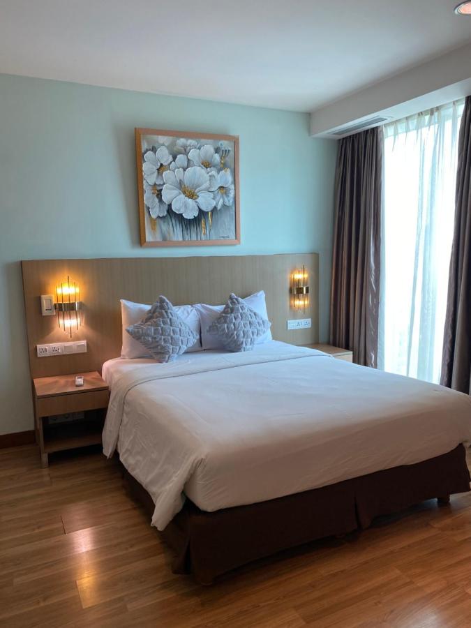 B&B Jakarta - The H Tower Residence by YLS Stay - Bed and Breakfast Jakarta
