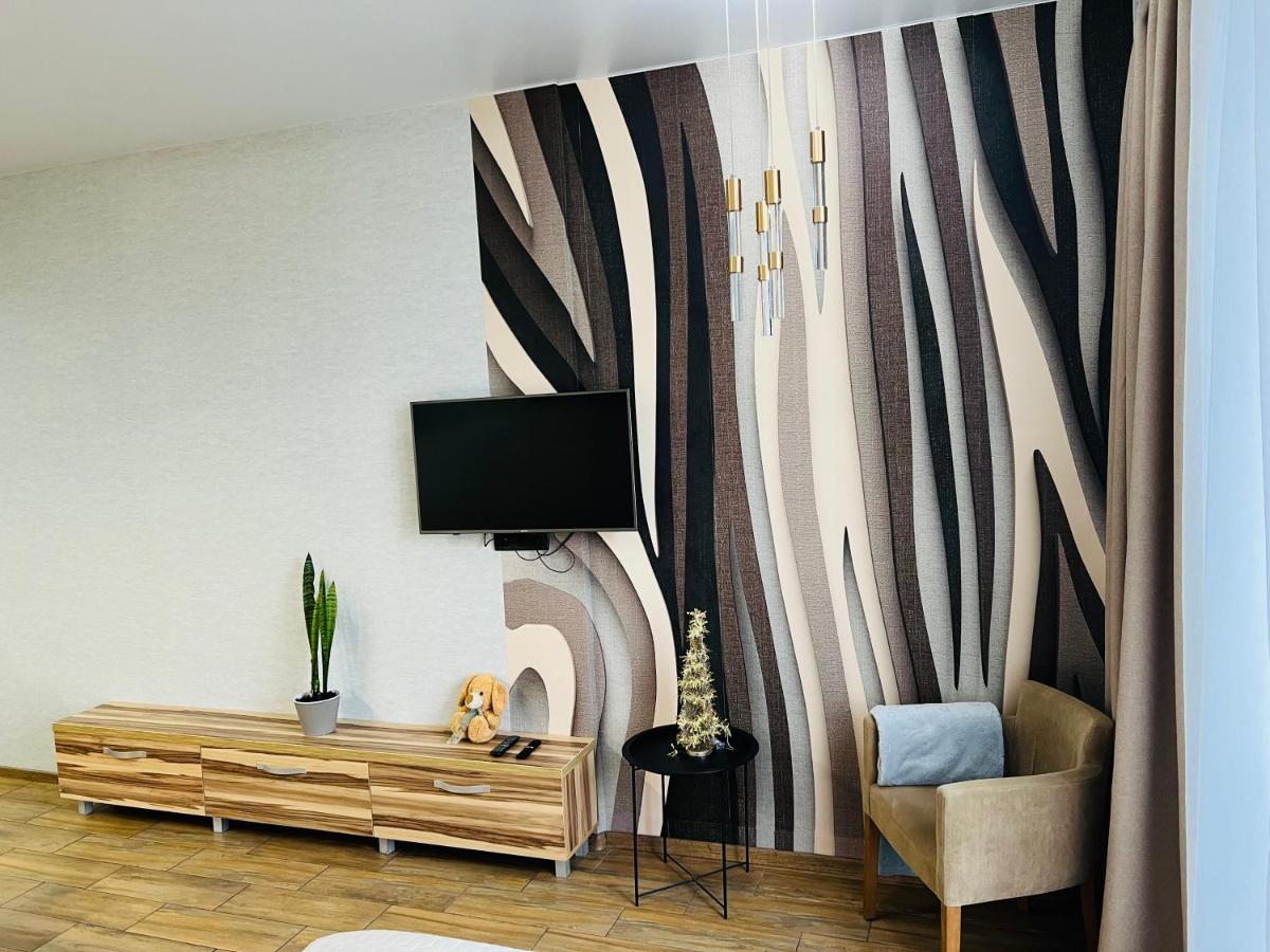 B&B Kyiw - Apartment SMART PLAZA OBOLON' - Bed and Breakfast Kyiw