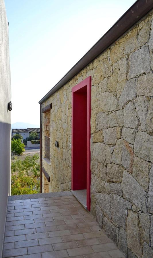 One-Bedroom Apartment with Garden View