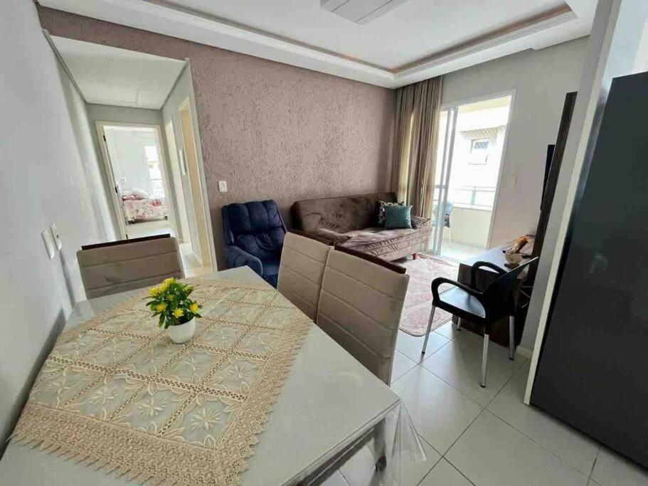 Apto 2 quartos na praia de palmas - B&B