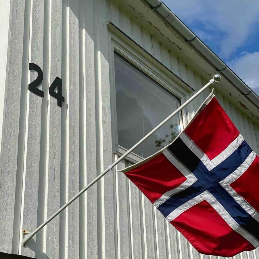 Haukland Beach House - B&B Leknes