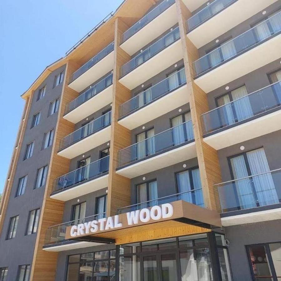 Crystal Wood Apartment 213 - B&B