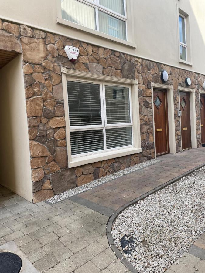 Ballycastle, Beachside Apartment - Ferienwohnung