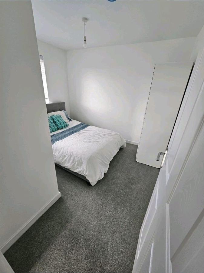 Darnley southside room in a private home 61 Leggastston Road - Ferienwohnung