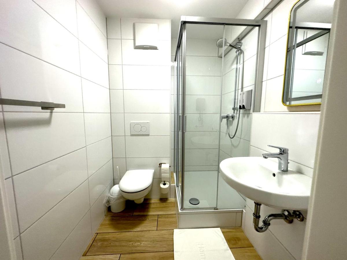 Triple Room with Shower