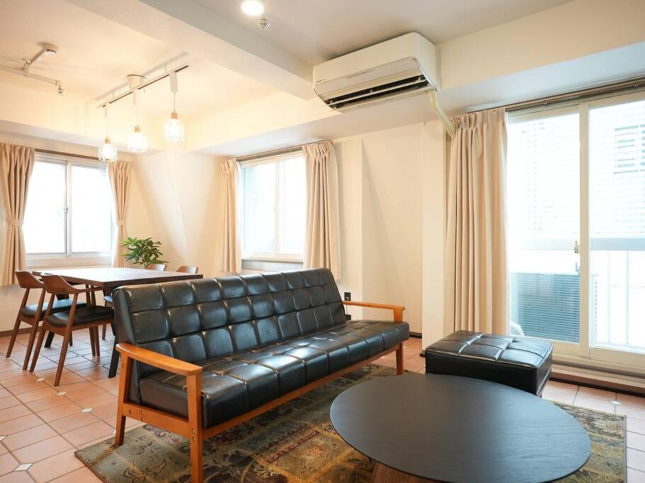 TasoneUrbanStayOsaka 本町インペリアル船場1315 - B&B Osaka