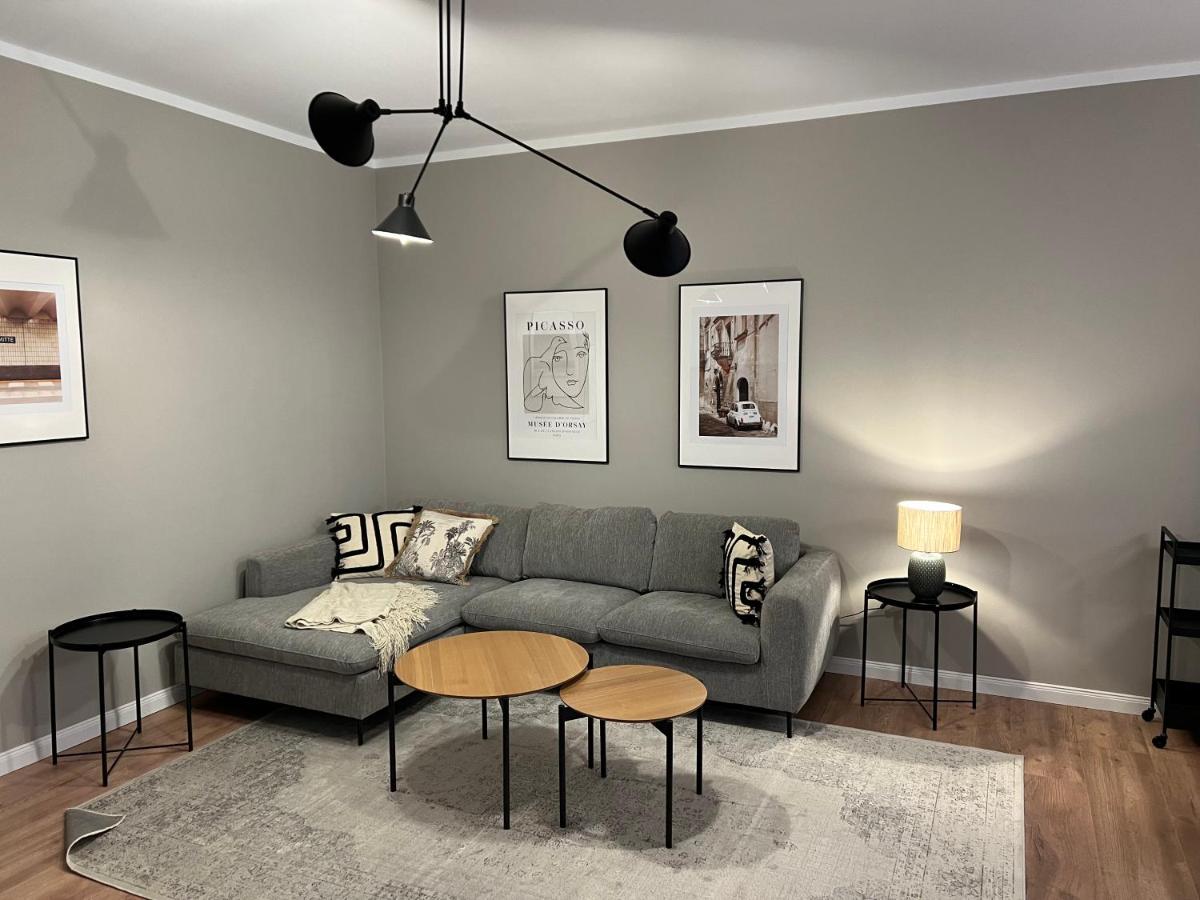 City Life, zentrale neue Designwohnung - B&B