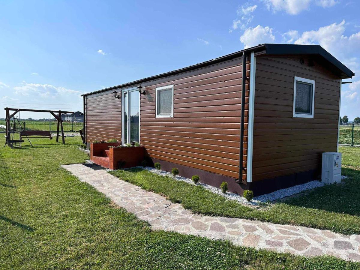Azalia Zator - B&B