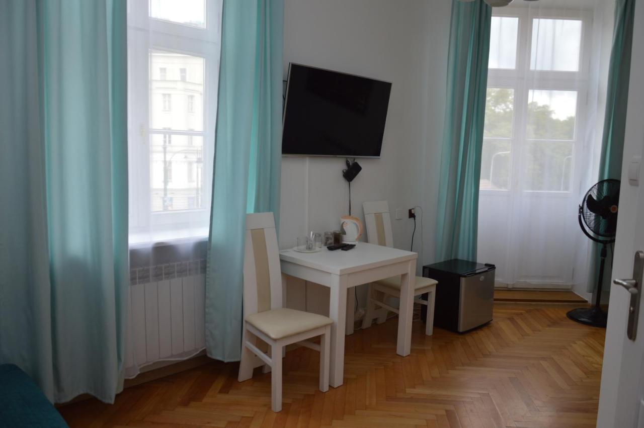 Central Cracow Apartments - Bed and Breakfast Krakau