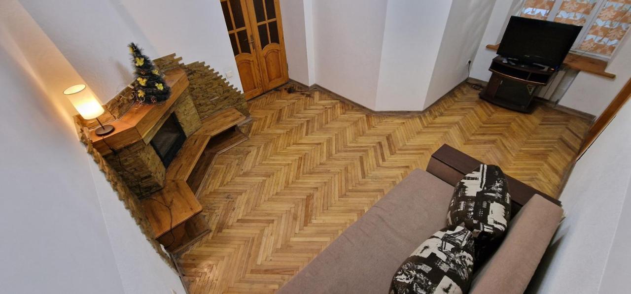 Між центром і вокзалом - B&B Leopoli