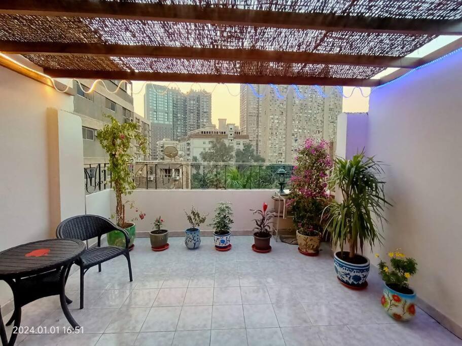 B&B Cairo - Lovely & Calm Rooftop in Maadi 5 min from the Nile - Bed and Breakfast Cairo