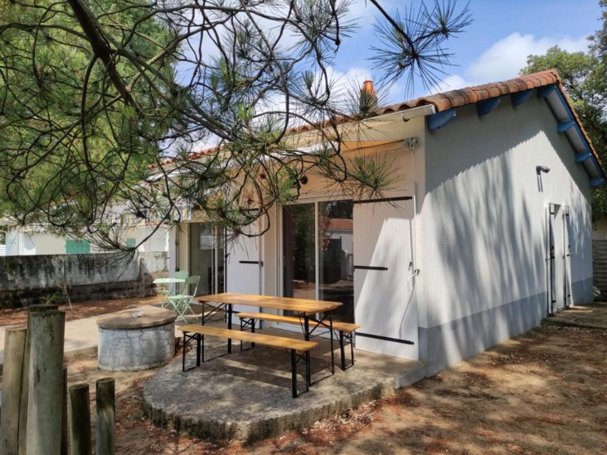 Maison rénovée proche plage, jardin clos, terrasse et parking privé - FR-1-22-353 - Chambres d'hôtes La Tranche-sur-Mer