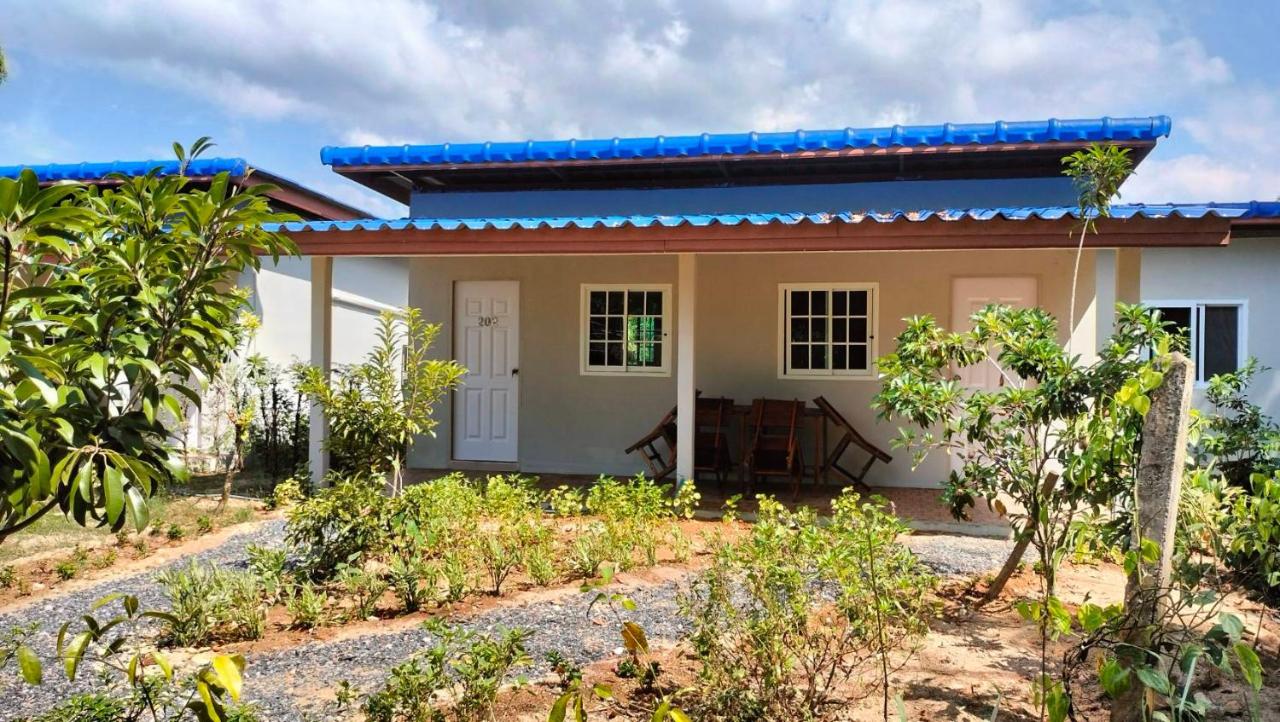 One-Bedroom Bungalow