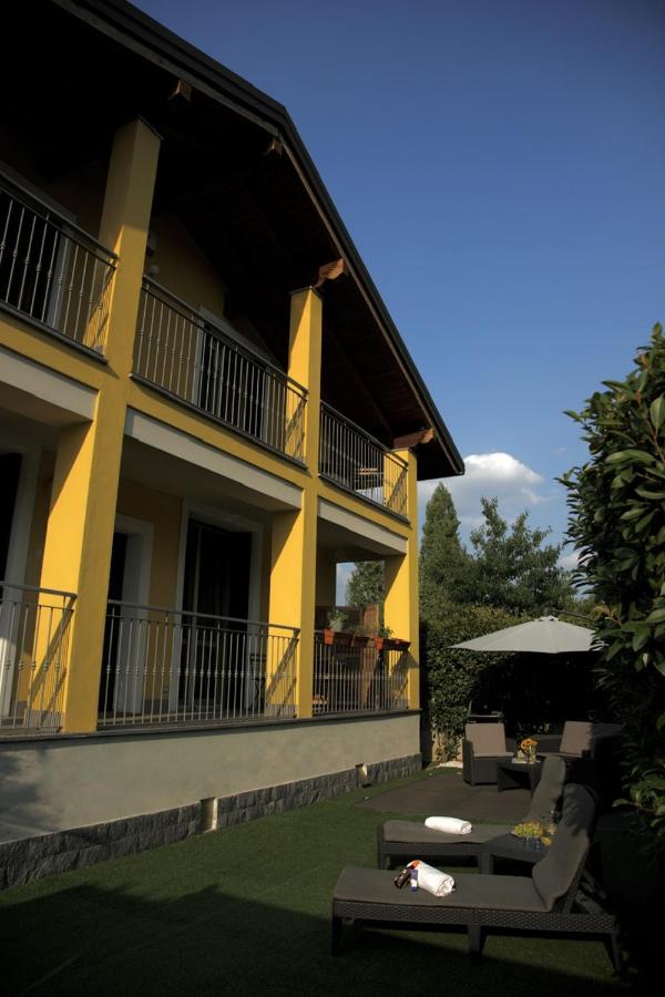 B&B Cornaredo - Rhospitality - B&B Villa Milano - Bed and Breakfast Cornaredo