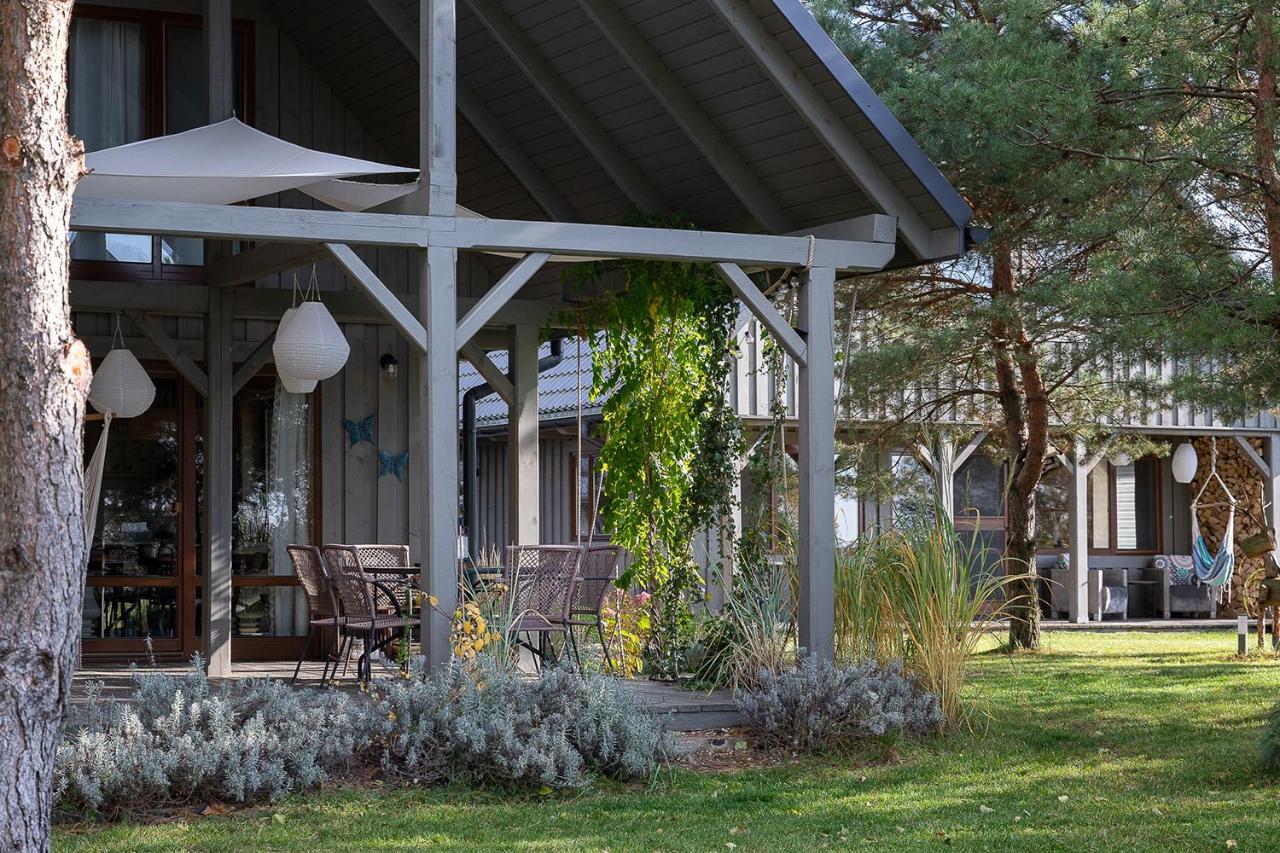 Sirvis Apartamenty - B&B
