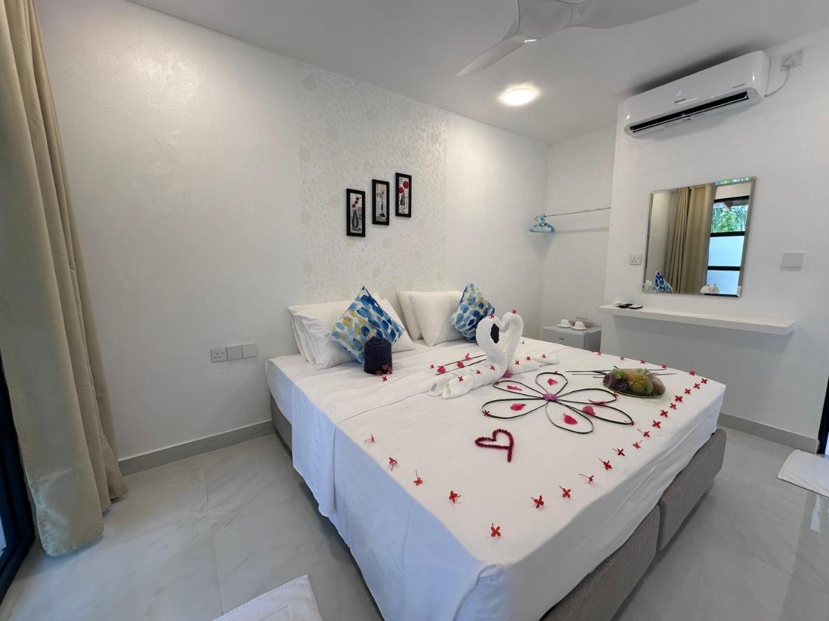 Double or Twin Room with Garden View