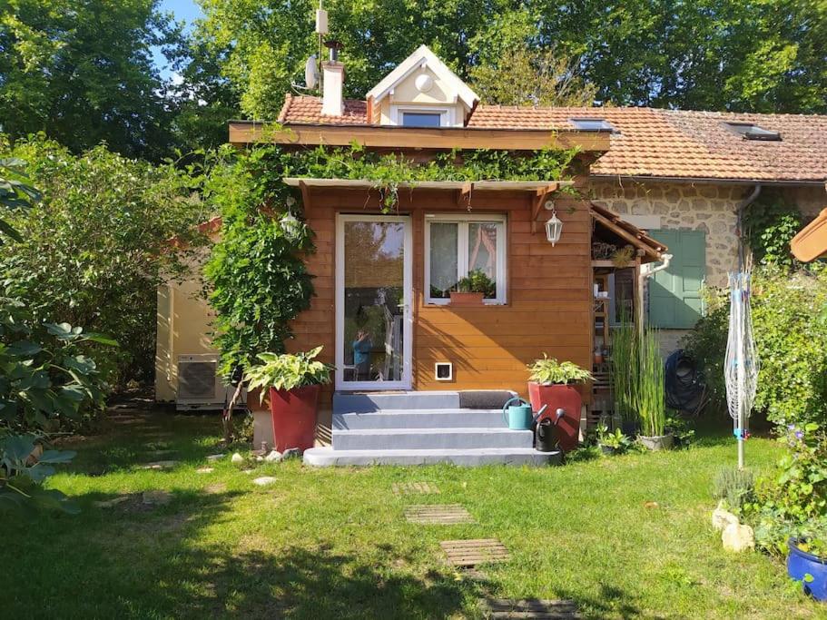 Gîte Les Lilas - Bed and Breakfast
