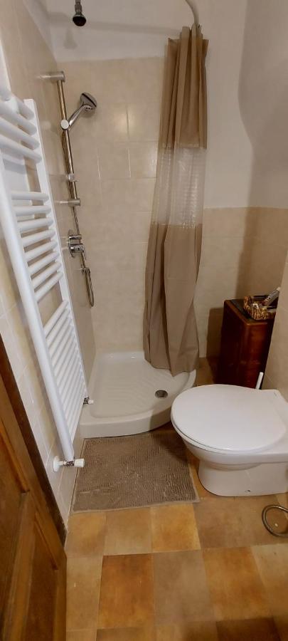 Camera Tripla con Bagno Privato Esterno