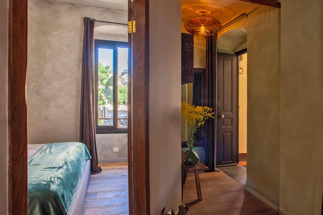 Mira appartement climatisé vue mer centre de Calvi proche port et plage - B&B Calvi