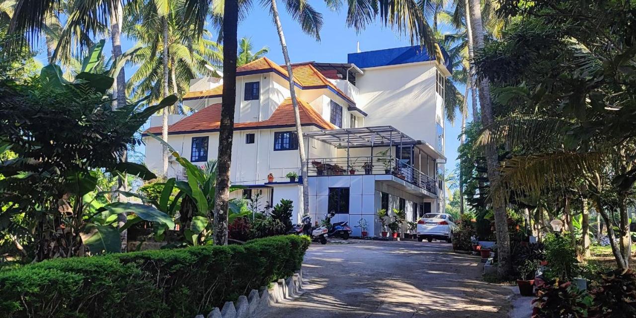 B&B Kovalam - Indeevaram Apartments - Bed and Breakfast Kovalam