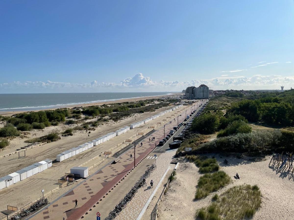 Spacious 3 bedroom apartment with seaview in Knokke-Heist - B&B