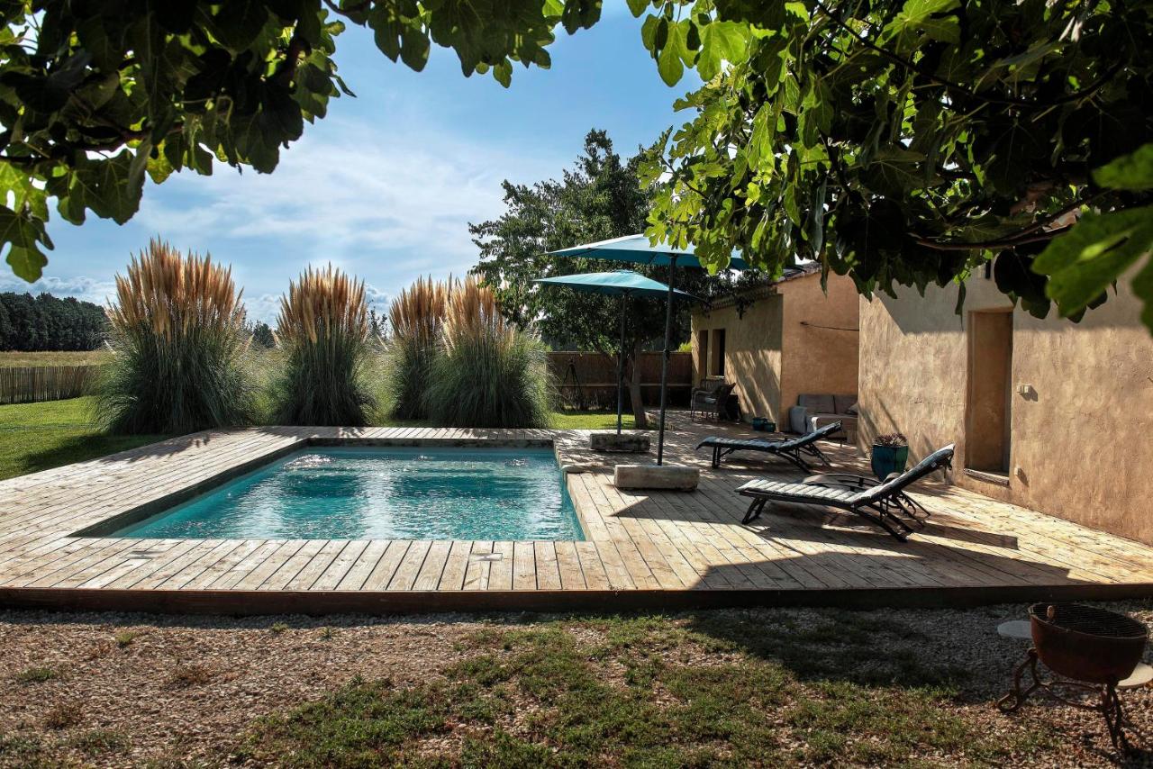 B&B Verquières - Mas en Provence calme et sérénité piscine chaufffée - Bed and Breakfast Verquières