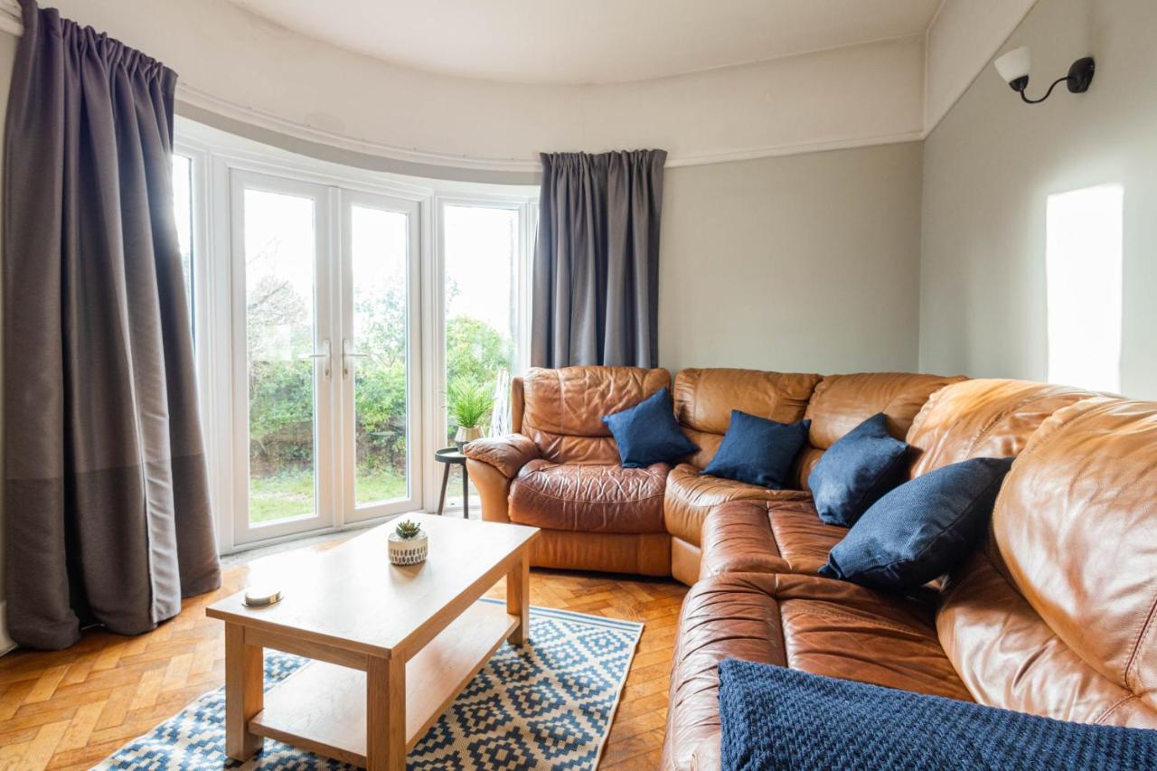 B&B Bristol - Spacious, Smart TV, Wi-fi, Balcony, Garden - Bed and Breakfast Bristol