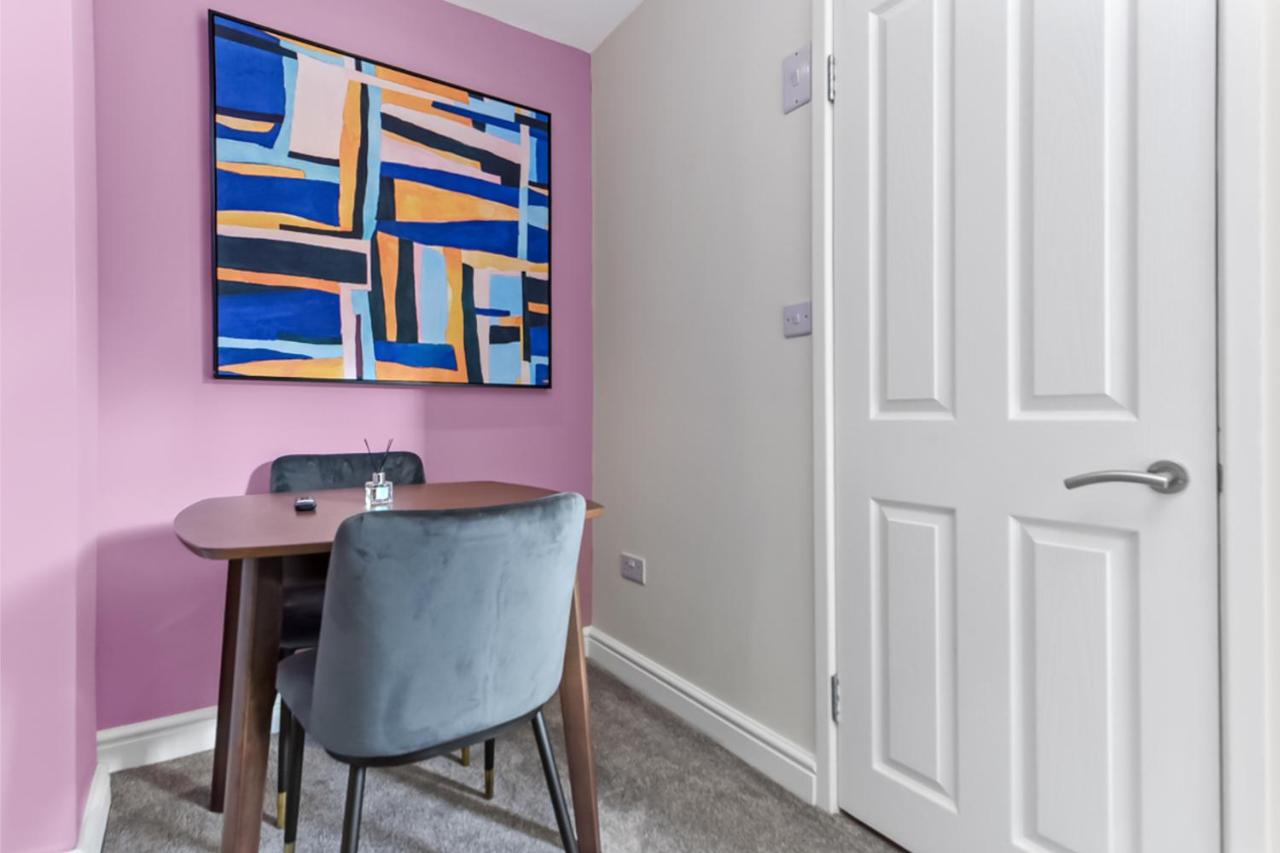 Stylish and Snug Studio - B&B Enfield