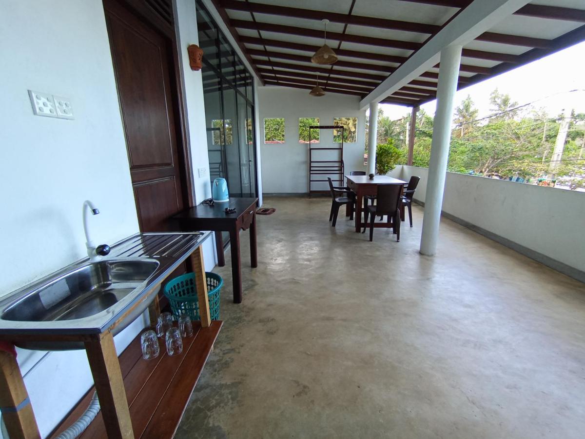 Camera Matrimoniale Deluxe con Balcone e Vista Mare