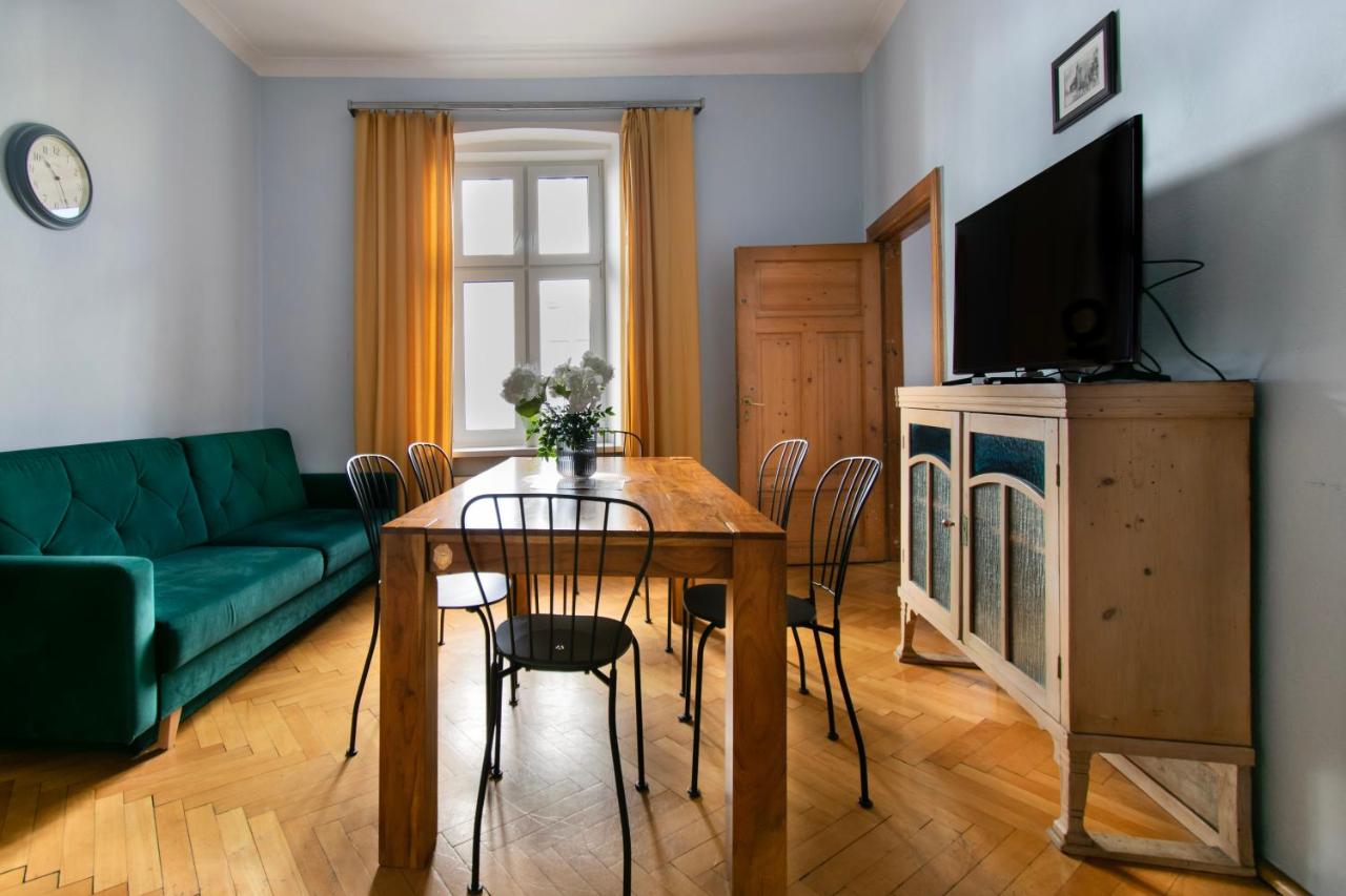 Appartamento con 3 Camere da Letto
